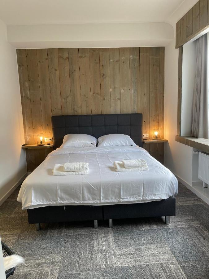 Mooie Kamer In Centrum Brugge Met Badkamer Εξωτερικό φωτογραφία