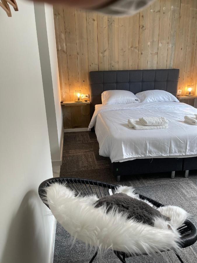Mooie Kamer In Centrum Brugge Met Badkamer Εξωτερικό φωτογραφία